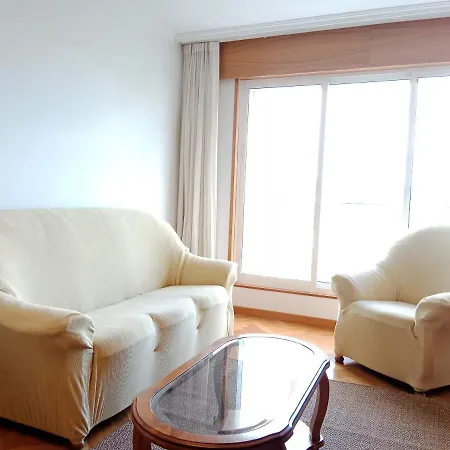 Viveiro Centro Con Vistas